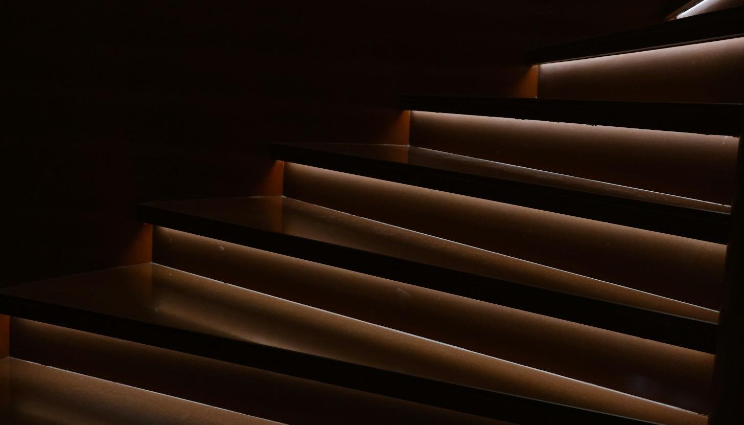 LED lighting solution along a staircase